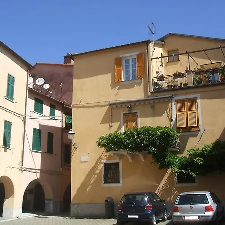 Apartment La Pinetta *