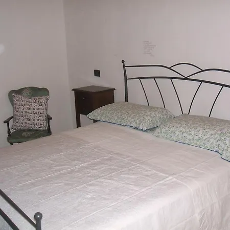 Apartment La Pinetta *